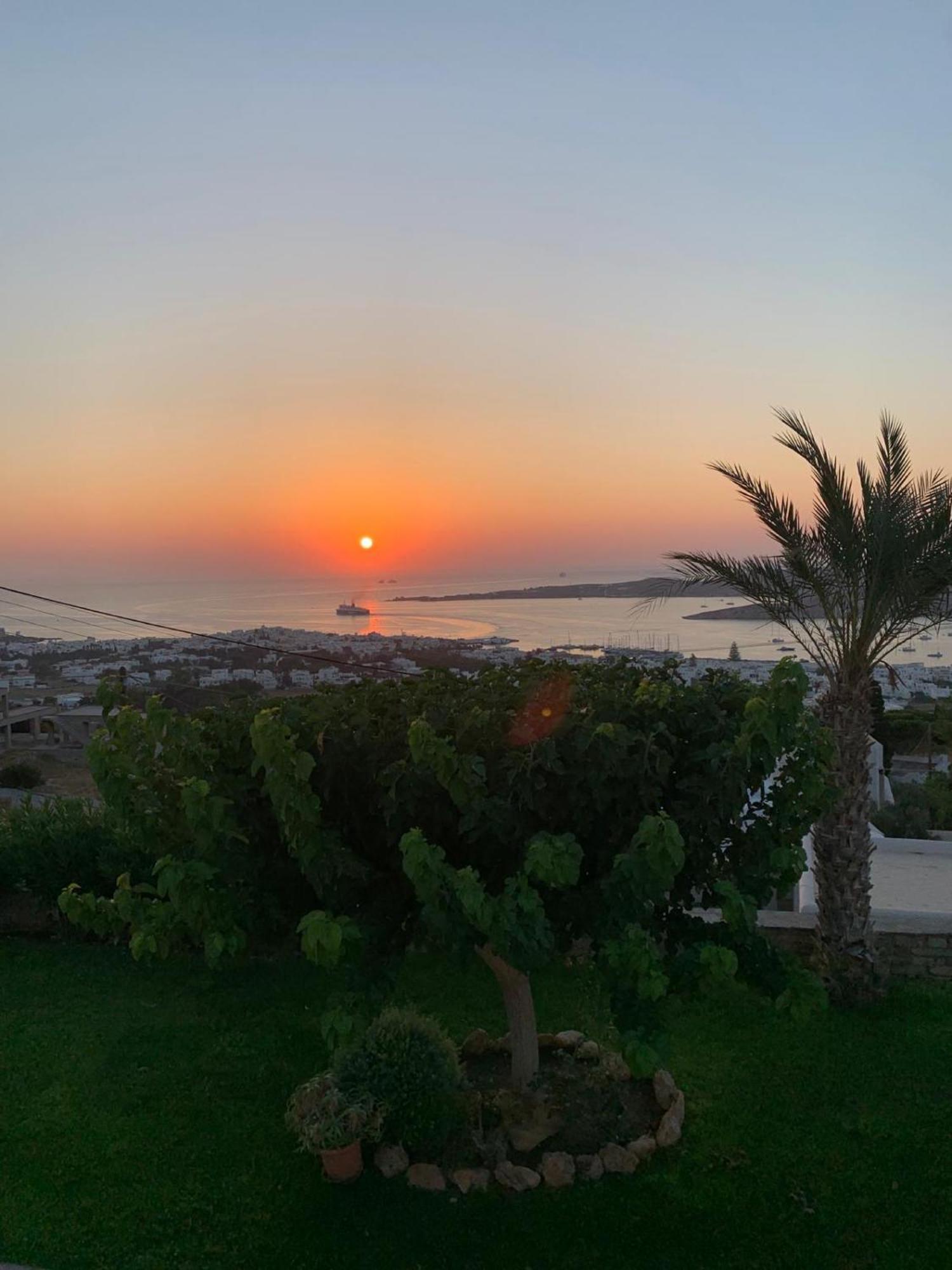 Azula Luxury Apartments Parikia  Bagian luar foto